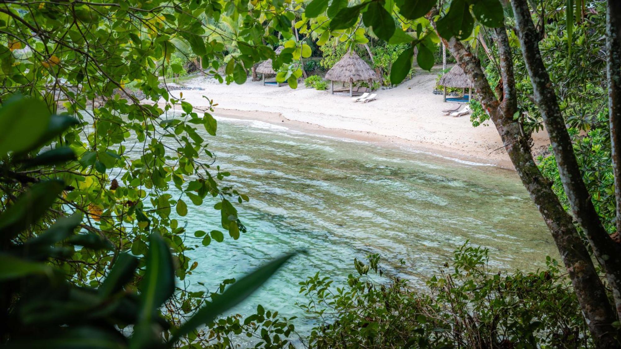 Savasi Island Resort Савусаву Екстериор снимка